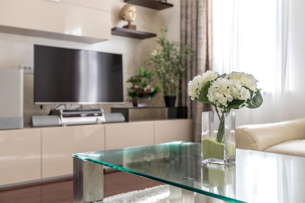 Villa Meri Very Central And Beautiful Apartment سبليت المظهر الخارجي الصورة
