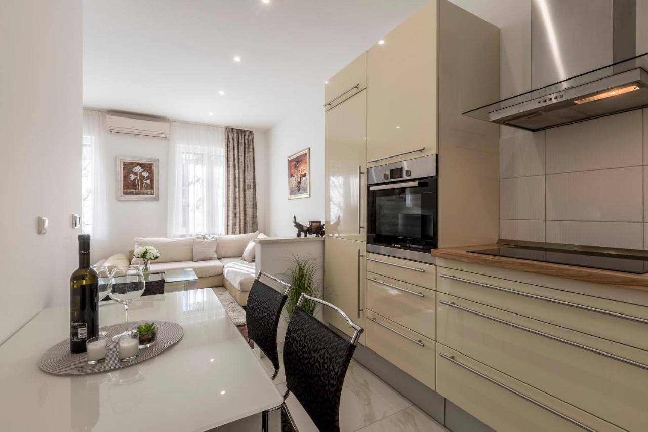 Villa Meri Very Central And Beautiful Apartment سبليت المظهر الخارجي الصورة
